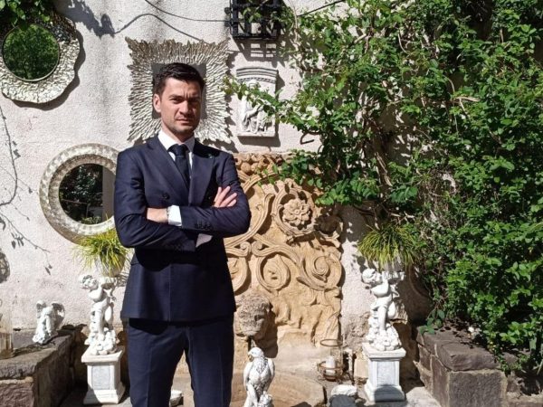 Cum definește Mihai Popa succesul în vânzări pentru EkoGroup